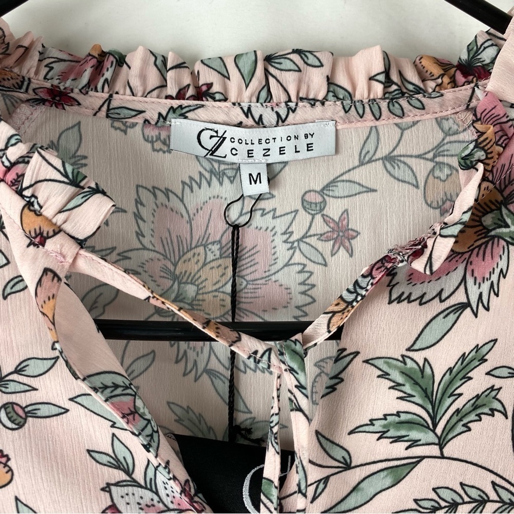 Cezele boho bell sleeve shirt NWT size M - Picture 4 of 8